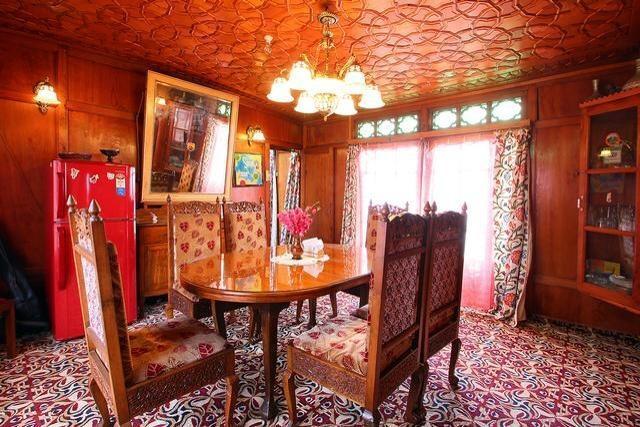 Houseboat Lily Of Nageen Srīnagar Kültér fotó
